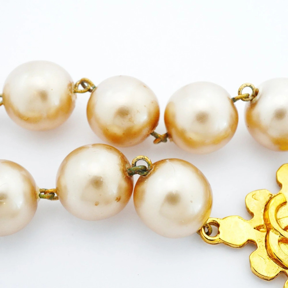 CHANEL Gold Pearl Logo Necklace - Picture 8 of 8